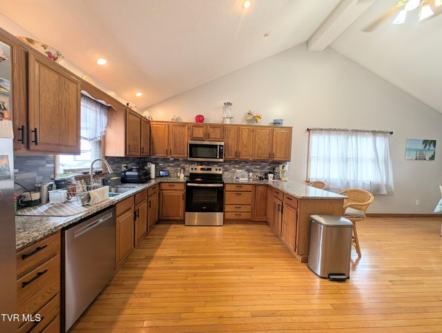 1606 Valley View Drive, Big Stone Gap, VA 24219