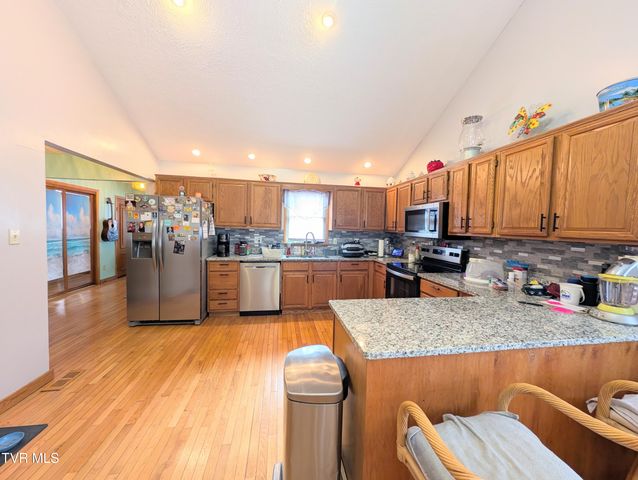 1606 Valley View Drive, Big Stone Gap, VA 24219