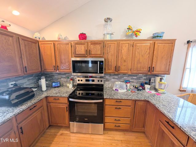 1606 Valley View Drive, Big Stone Gap, VA 24219