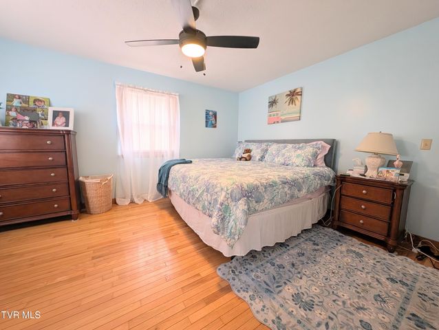 1606 Valley View Drive, Big Stone Gap, VA 24219