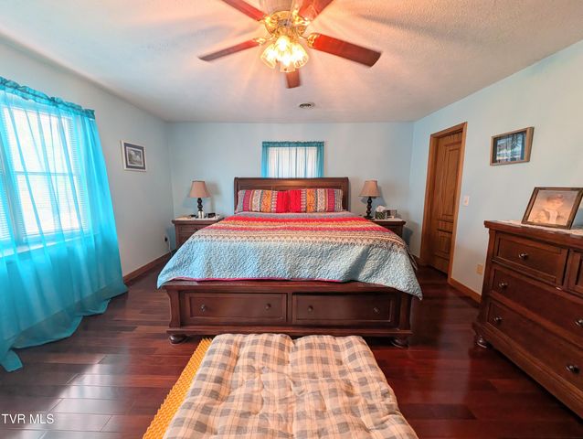 1606 Valley View Drive, Big Stone Gap, VA 24219