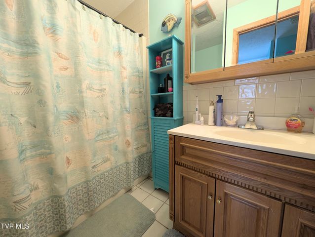 1606 Valley View Drive, Big Stone Gap, VA 24219