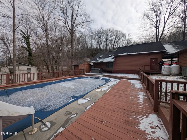 1606 Valley View Drive, Big Stone Gap, VA 24219