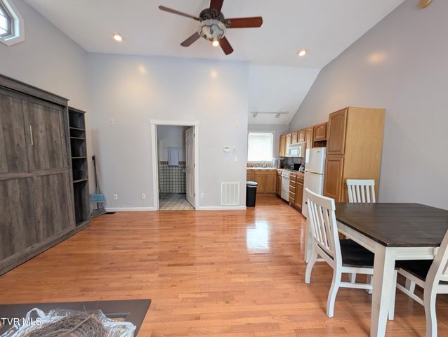 1606 Valley View Drive, Big Stone Gap, VA 24219