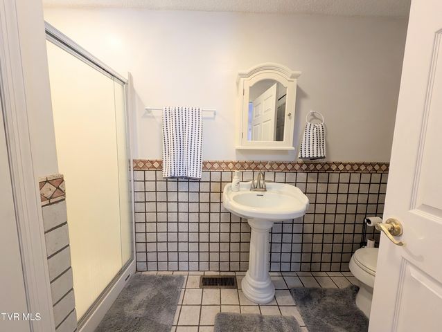 1606 Valley View Drive, Big Stone Gap, VA 24219