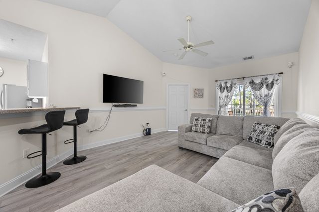 4933 Crab Pond Ct Unit 202, Myrtle Beach, SC 29579