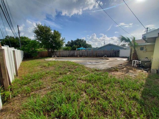 9956 136TH STREET, Seminole, FL 33776