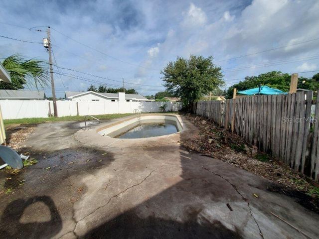 9956 136TH STREET, Seminole, FL 33776