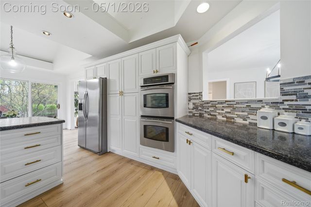 7527 Koby Court, White Lake Charter Township, MI 48383