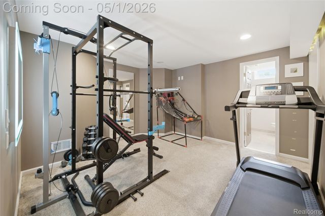 7527 Koby Court, White Lake Charter Township, MI 48383