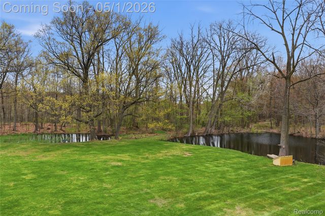 7527 Koby Court, White Lake Charter Township, MI 48383