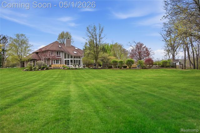 7527 Koby Court, White Lake Charter Township, MI 48383