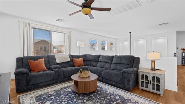 3748 White Lion Lane, North Las Vegas, NV 89084