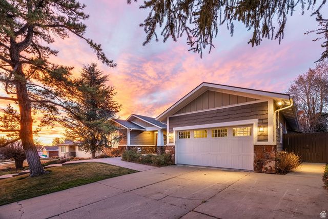 2865 E MELONY DR, Salt Lake City, UT 84124