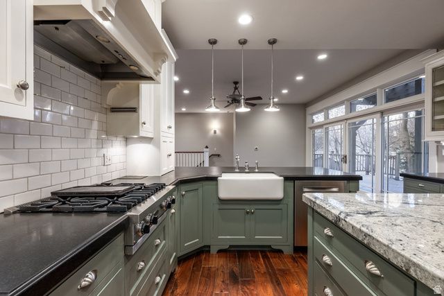 2865 E MELONY DR, Salt Lake City, UT 84124