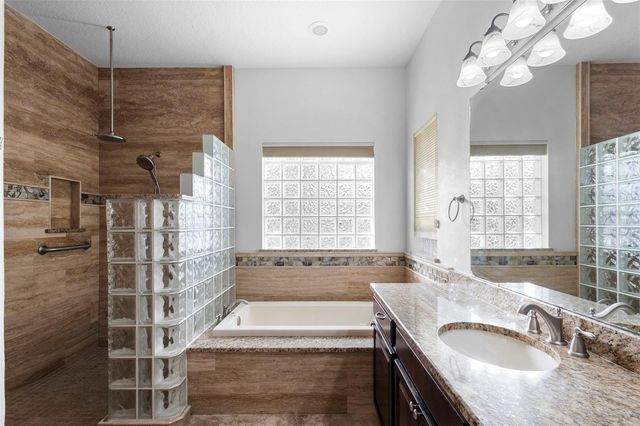 73 SANCTUARY AVENUE, Debary, FL 32713