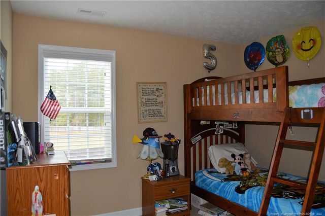 4813 Cedar Pass Drive, Hope Mills, NC 28348
