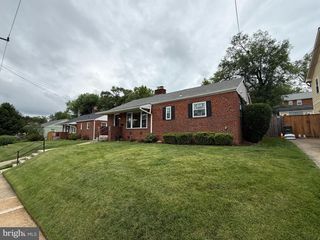 2632 N SYCAMORE ST, Arlington, VA 22207