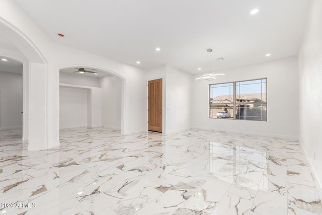 11530 S MORNINGSIDE Drive, Goodyear, AZ 85338