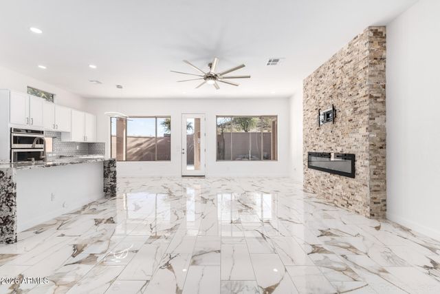 11530 S MORNINGSIDE Drive, Goodyear, AZ 85338