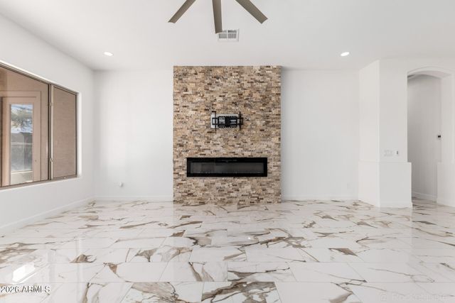 11530 S MORNINGSIDE Drive, Goodyear, AZ 85338