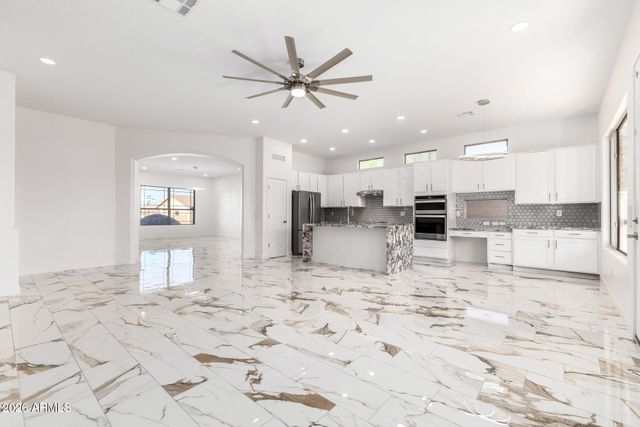 11530 S MORNINGSIDE Drive, Goodyear, AZ 85338