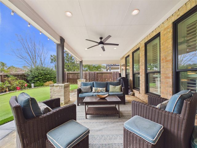 2909 Autumn Cove Court, Friendswood, TX 77546