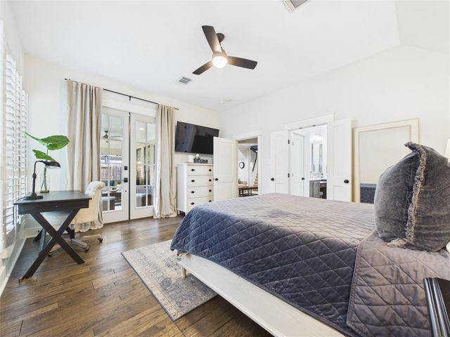 2909 Autumn Cove Court, Friendswood, TX 77546