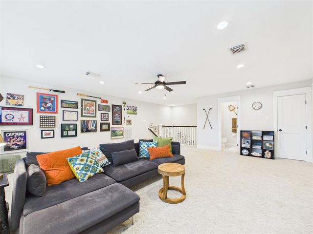 2909 Autumn Cove Court, Friendswood, TX 77546