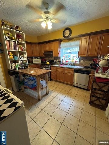 17 Mount Pleasant Avenue, West Orange, NJ 07052