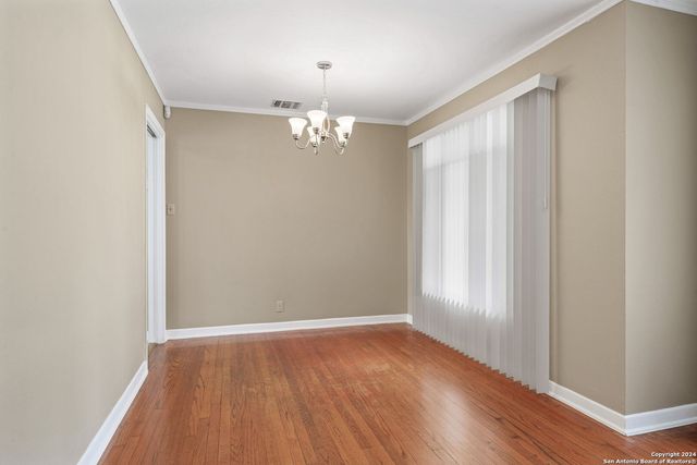 314 BARBARA DR, San Antonio, TX 78216