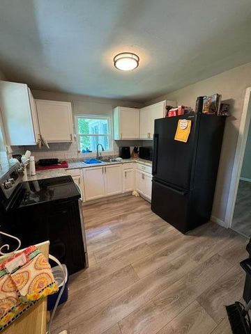 4 Battery Drive, Rossville, GA 30741