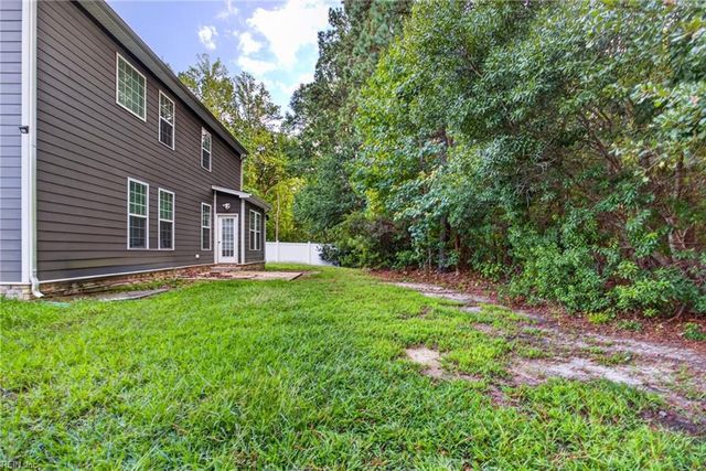 4072 Ravine Gap DR, Suffolk, VA 23435