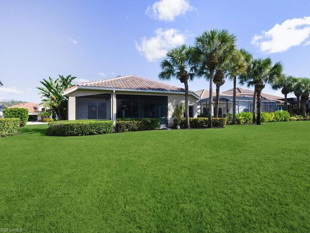 10000 Isola WAY, Miromar Lakes, FL 33913