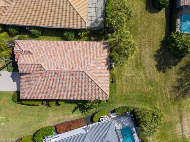 10000 Isola WAY, Miromar Lakes, FL 33913