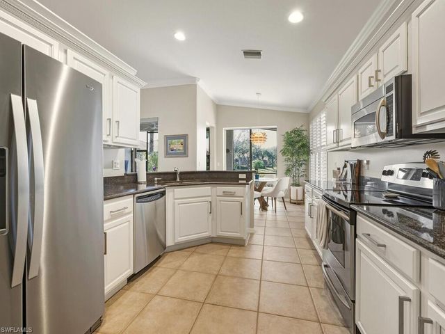 10000 Isola WAY, Miromar Lakes, FL 33913