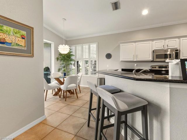 10000 Isola WAY, Miromar Lakes, FL 33913