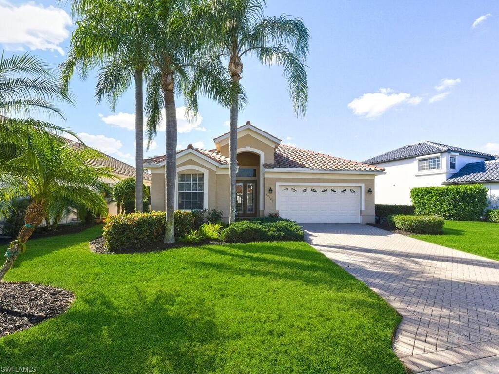 10000 Isola WAY, Miromar Lakes, FL 33913