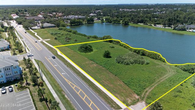 1370 Reed Canal Road, Port Orange, FL 32129