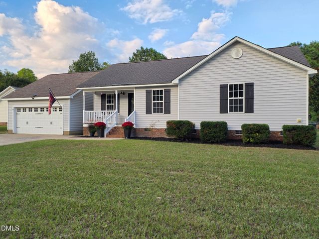 62 Chickadee Court, Willow Springs, NC 27592