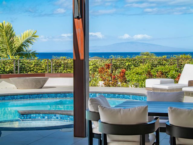 192 Halau Pl, Kihei, HI 96753