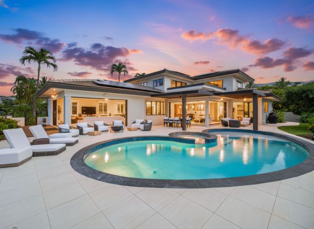 192 Halau Pl, Kihei, HI 96753