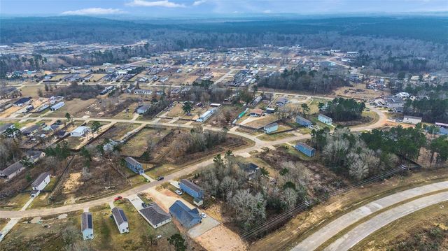 715 Road 5203, Cleveland, TX 77327