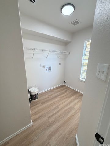 7426 Draco Leap, San Antonio, TX 78252