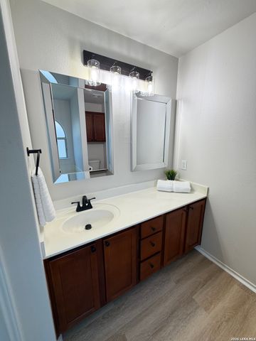 7426 Draco Leap, San Antonio, TX 78252
