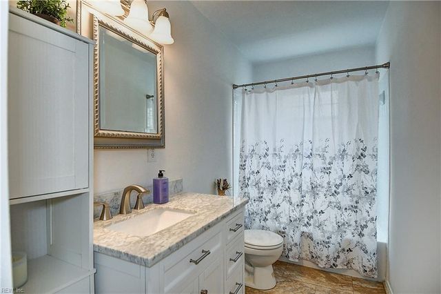 3448 Poppy CRES, Virginia Beach, VA 23453