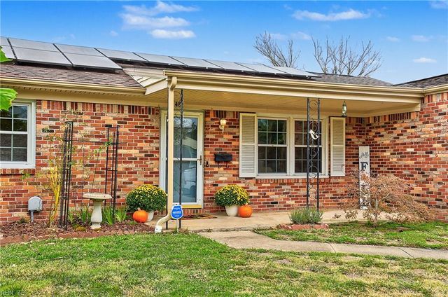 3448 Poppy CRES, Virginia Beach, VA 23453