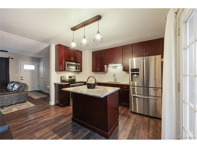 4708 N Splendid Cir, Colorado Springs, CO 80917