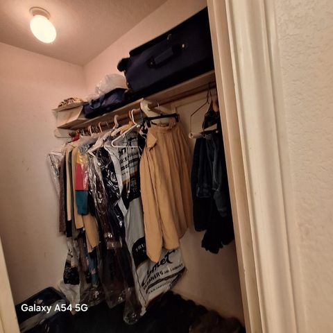 326 The Forest RD, Dale, TX 78616