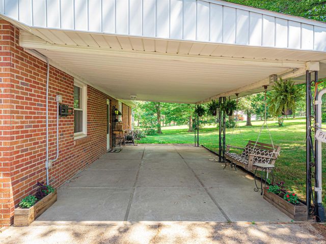 1844 Fuquay Road, Newburgh, IN 47630